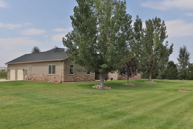 POWELL WYOMING CREEK FRONT PROPERTY #44