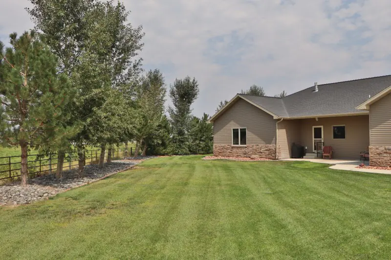POWELL WYOMING CREEK FRONT PROPERTY #48