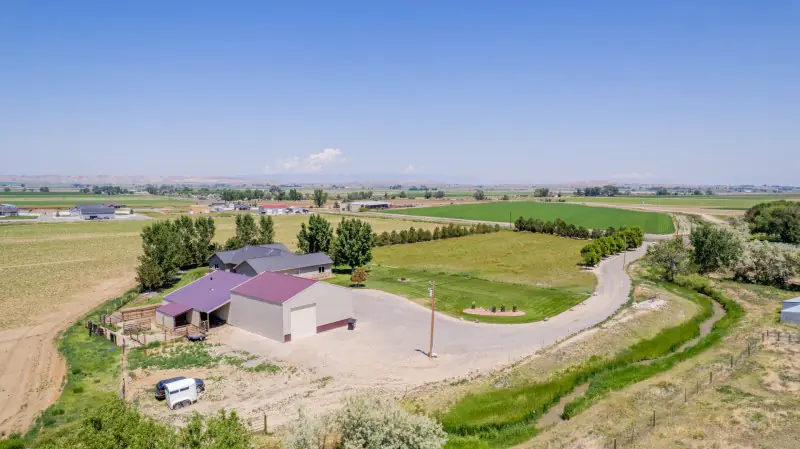 POWELL WYOMING CREEK FRONT PROPERTY #48