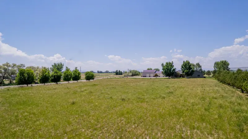 POWELL WYOMING CREEK FRONT PROPERTY #68