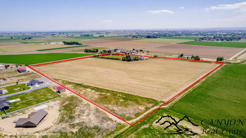 POWELL WYOMING CREEK FRONT PROPERTY #71