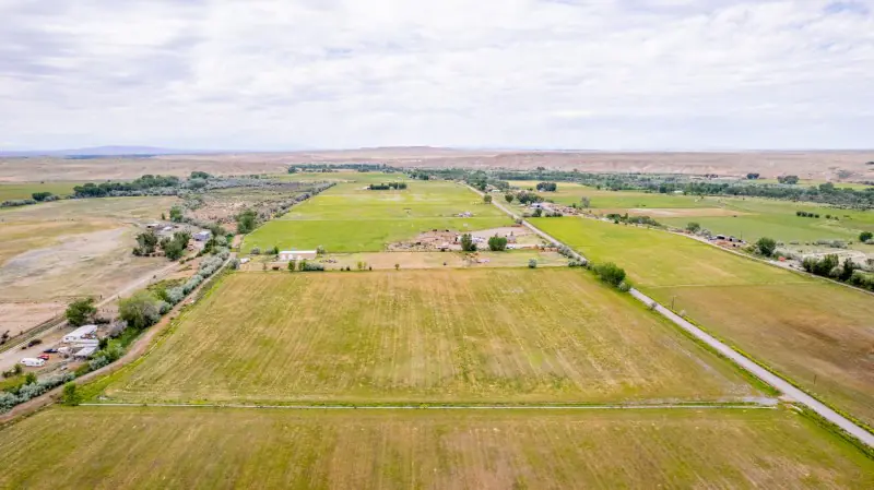 20 ACRES FOR SALE GREYBULL WYOMING #4