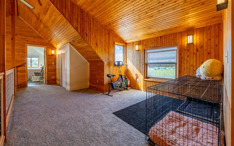 WYOMING COUNTRY HOME CODY #22