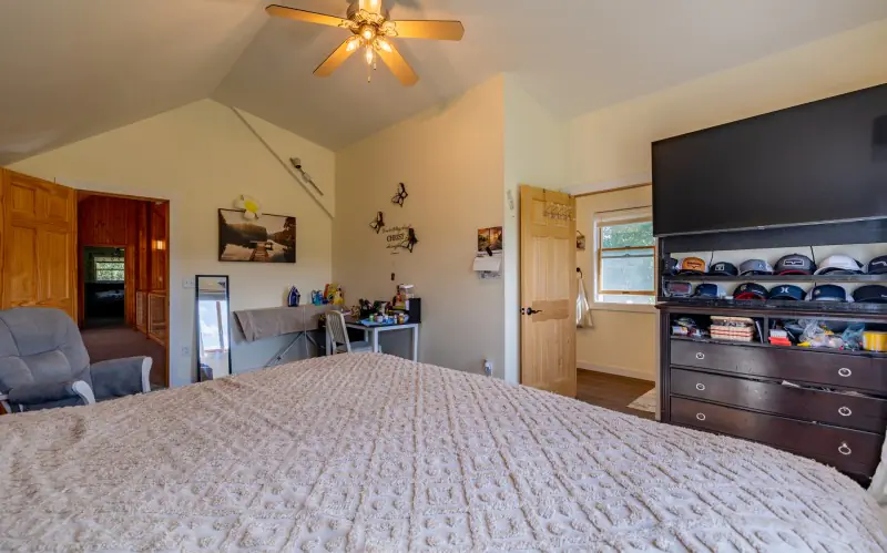 WYOMING COUNTRY HOME CODY #27