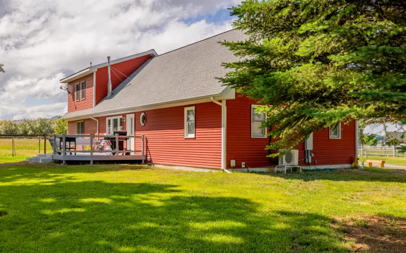 WYOMING COUNTRY HOME CODY #36