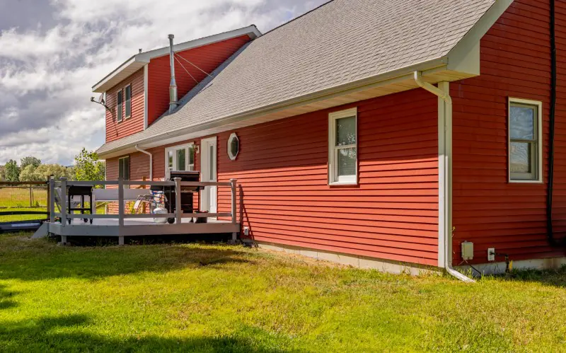 WYOMING COUNTRY HOME CODY #37