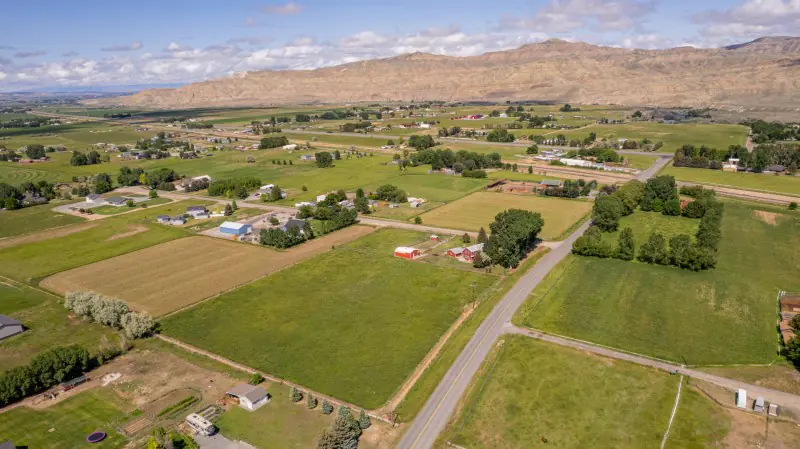 WYOMING COUNTRY HOME CODY #52