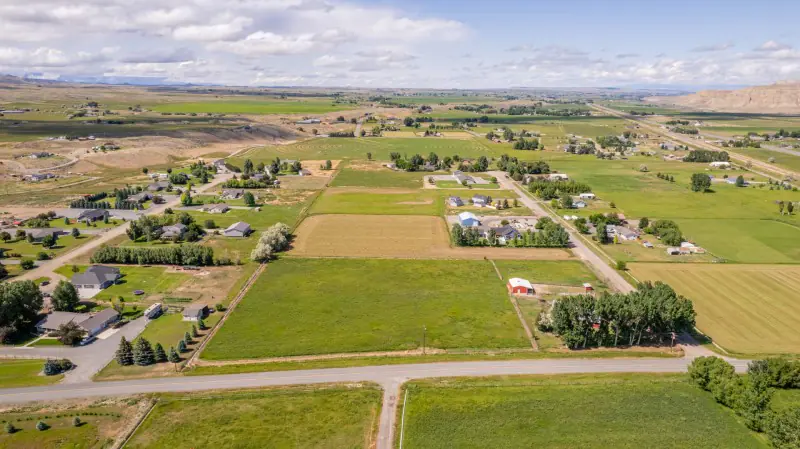 WYOMING COUNTRY HOME CODY #53