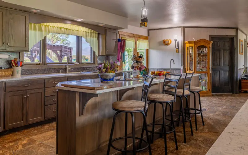 WYOMING COUNTRY ESCAPE #15