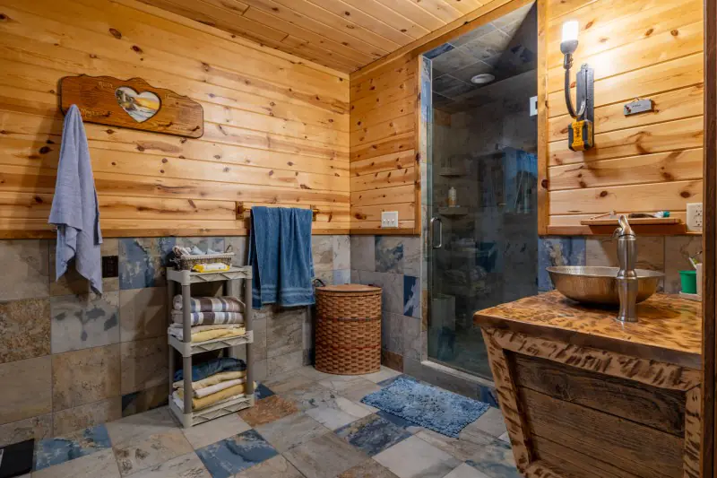 WYOMING COUNTRY ESCAPE #21