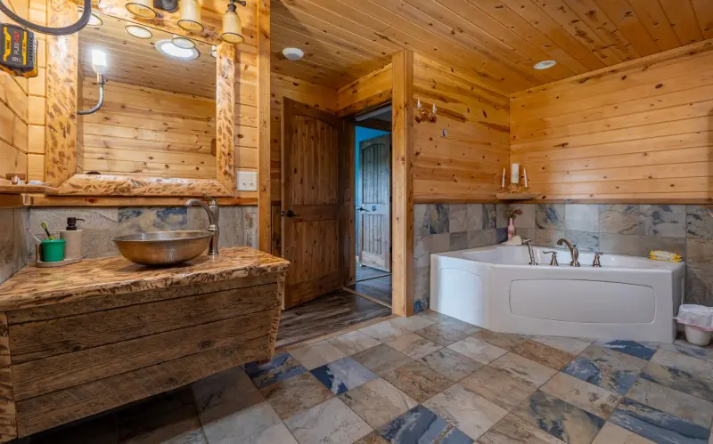 WYOMING COUNTRY ESCAPE #22