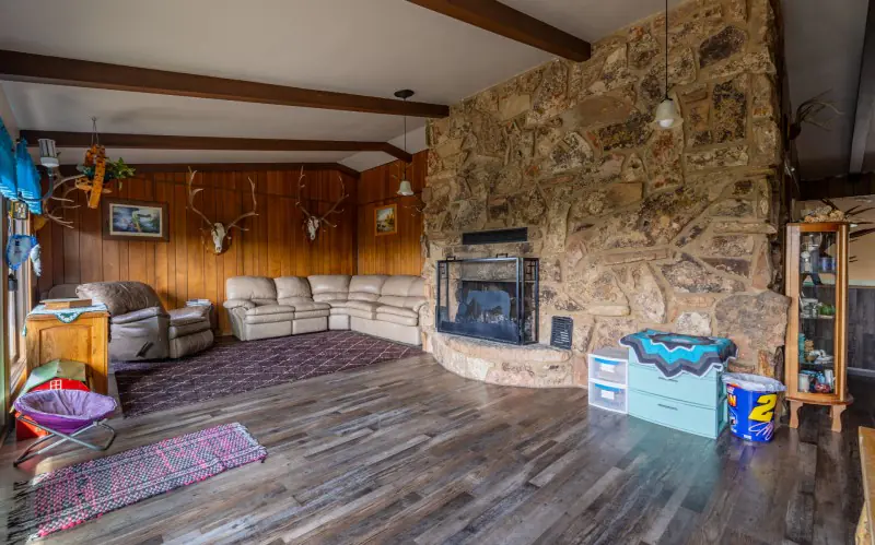 WYOMING COUNTRY ESCAPE #26