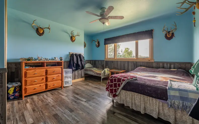 WYOMING COUNTRY ESCAPE #35