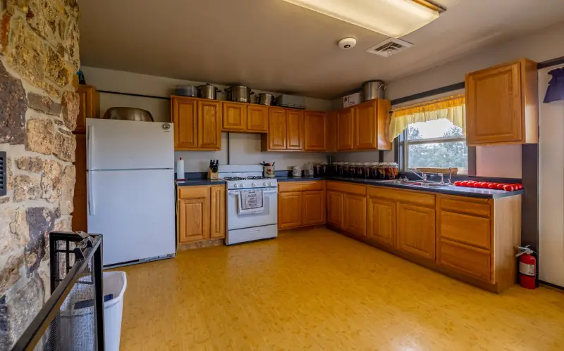 WYOMING COUNTRY ESCAPE #39