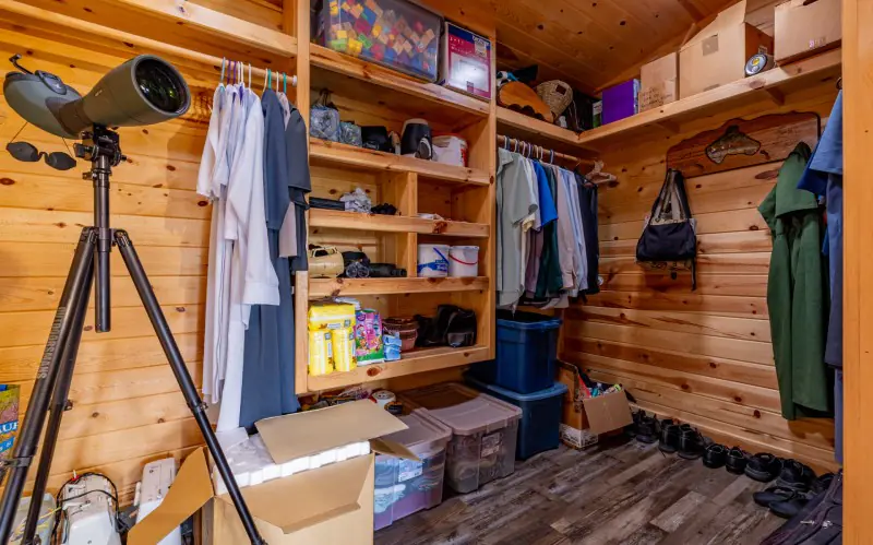 WYOMING COUNTRY ESCAPE #20