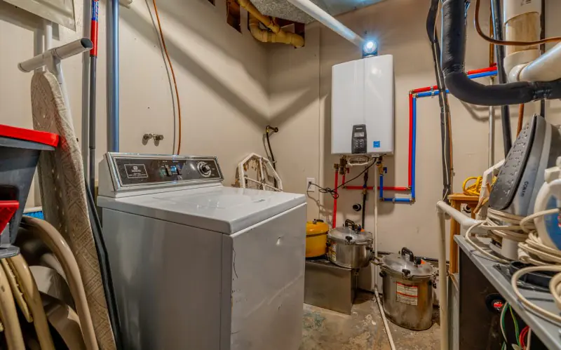 WYOMING COUNTRY ESCAPE #51