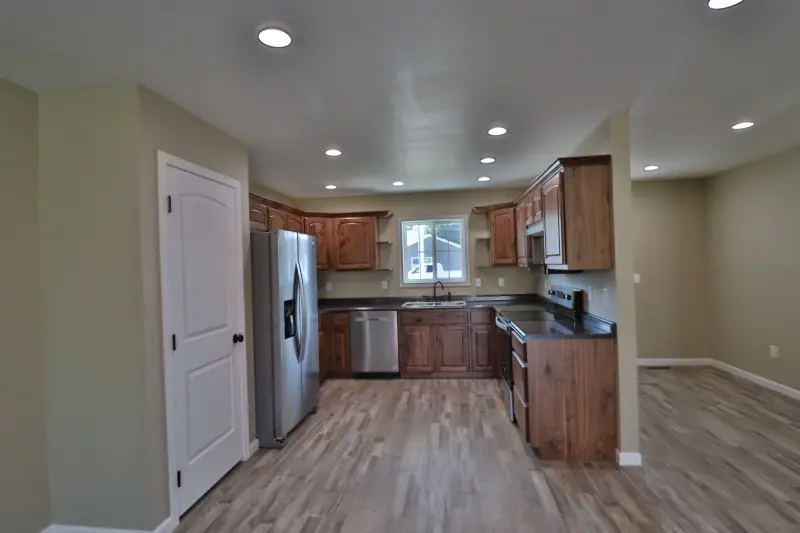 BEAUTIFUL NEW HOME IN POWELL, WY #3