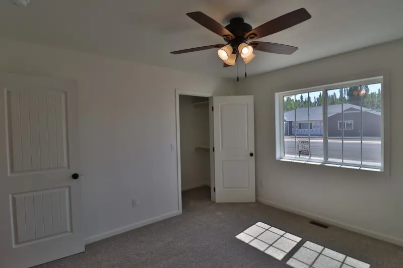 BEAUTIFUL NEW HOME IN POWELL, WY #16